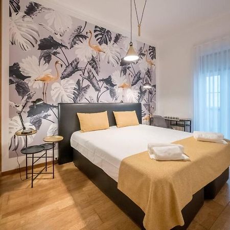 Beautiful Apartment Near The Center Of Лиссабон Экстерьер фото