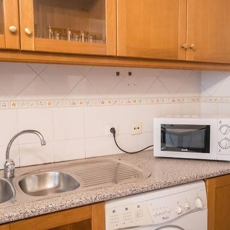 Beautiful Apartment Near The Center Of Лиссабон Экстерьер фото